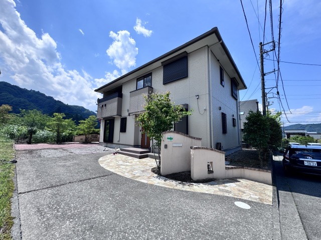 宮ケ瀬湖周辺の住宅地 土地80坪 4LDK+P4台